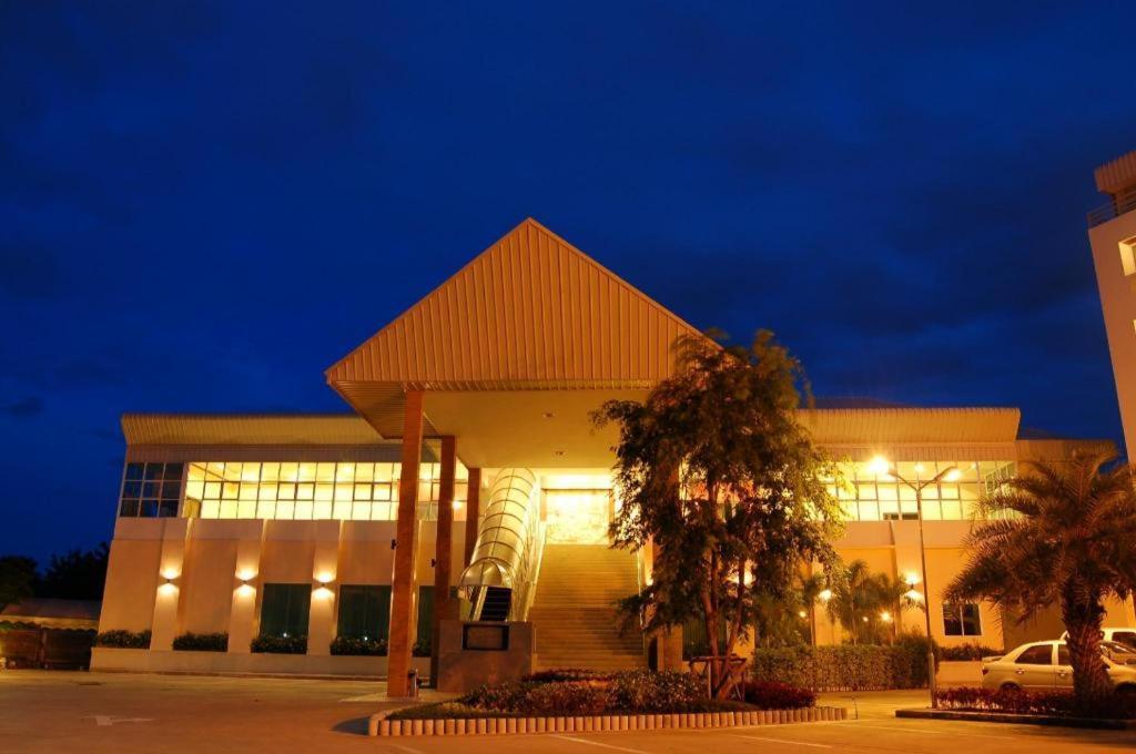 Western Grand Hotel Ratchaburi Ban Bang Kra Buitenkant foto