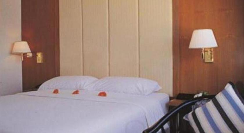 Western Grand Hotel Ratchaburi Ban Bang Kra Buitenkant foto