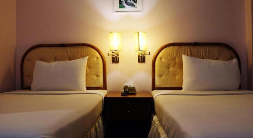 Western Grand Hotel Ratchaburi Ban Bang Kra Buitenkant foto