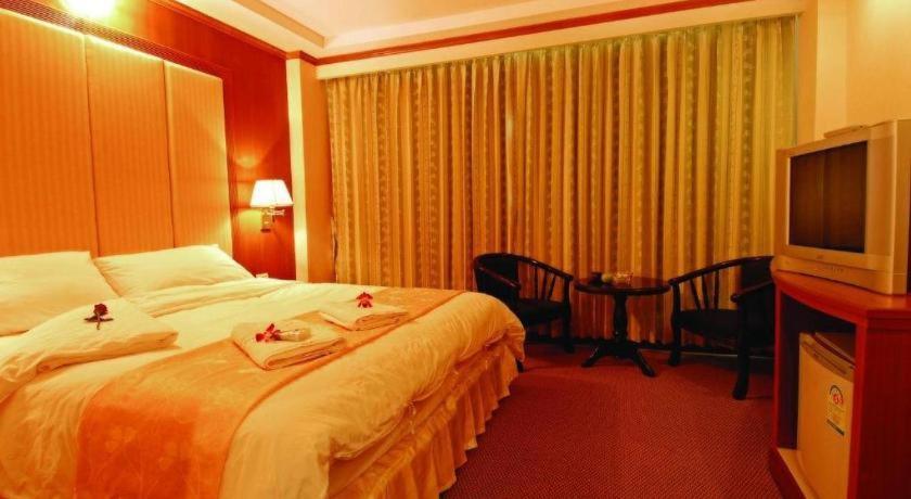 Western Grand Hotel Ratchaburi Ban Bang Kra Buitenkant foto