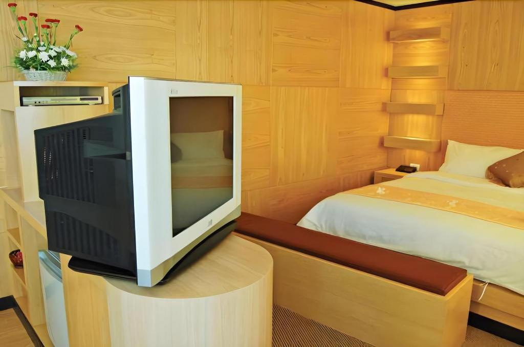 Western Grand Hotel Ratchaburi Ban Bang Kra Buitenkant foto