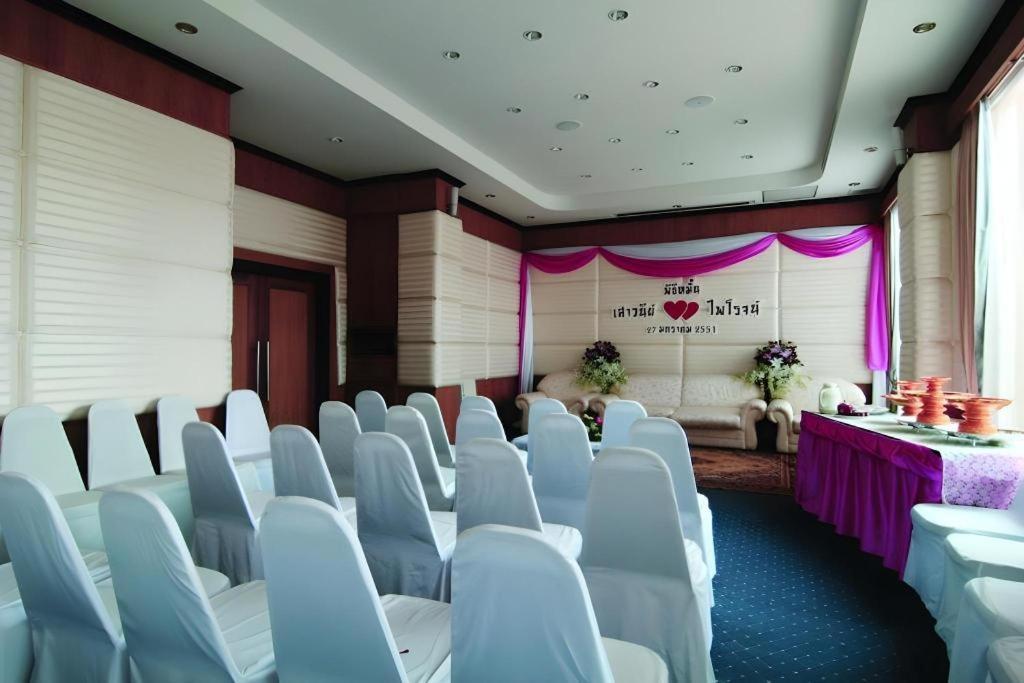 Western Grand Hotel Ratchaburi Ban Bang Kra Buitenkant foto