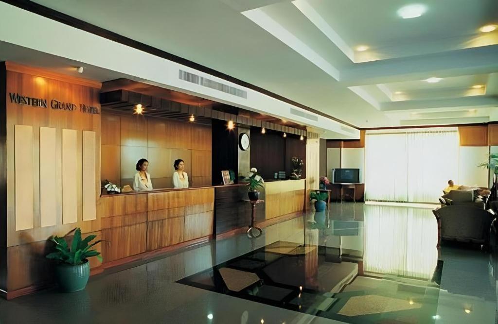Western Grand Hotel Ratchaburi Ban Bang Kra Buitenkant foto